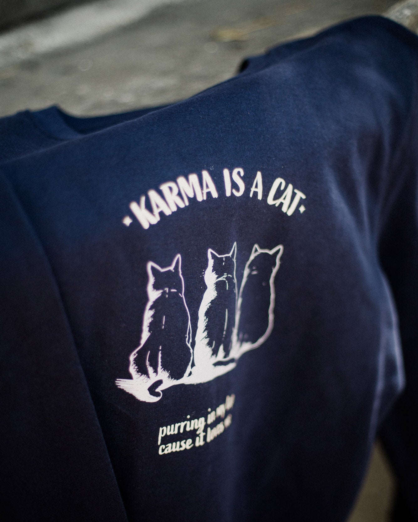 Karma is a cat | Sweatshirt - Behind the Mall