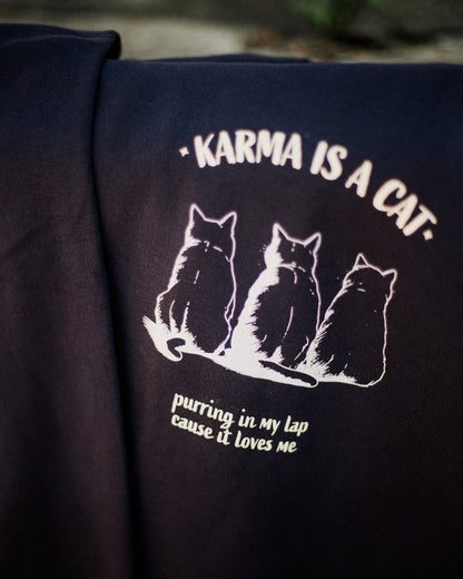 Karma is a cat | Sweatshirt - Behind the Mall